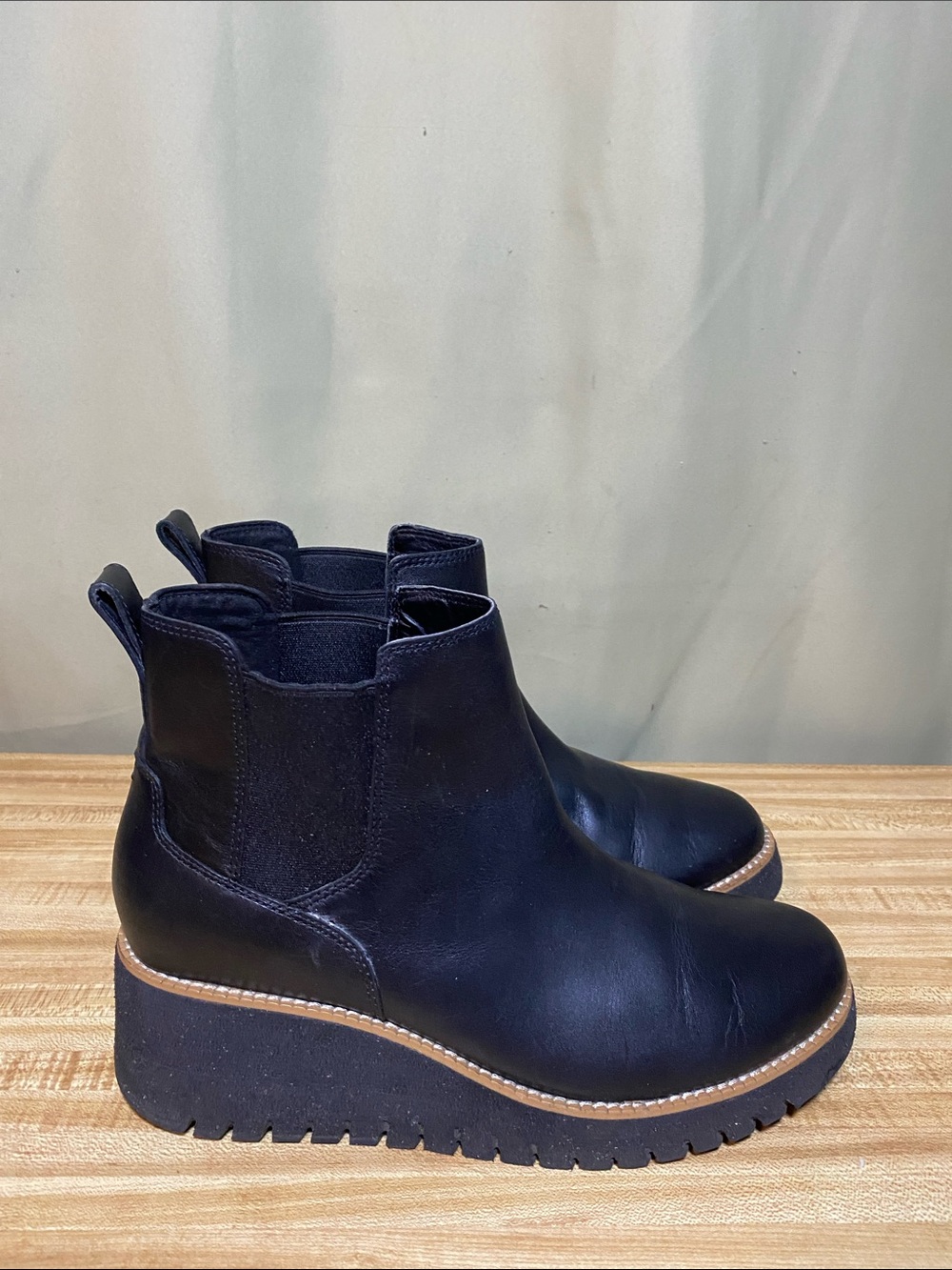 Cole Haan Zerogrand Waterproof City Wedge Bootie Women’s size 9B